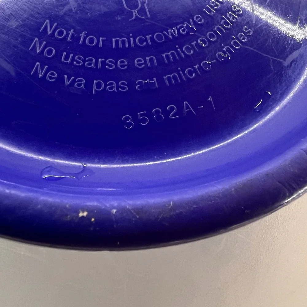 Tupperware Mix-N-Store Plus Measuring Pitcher Batter Bowl 12 Cup Sheer/Blue 3582